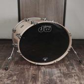 20" x 16" DW Collector Series