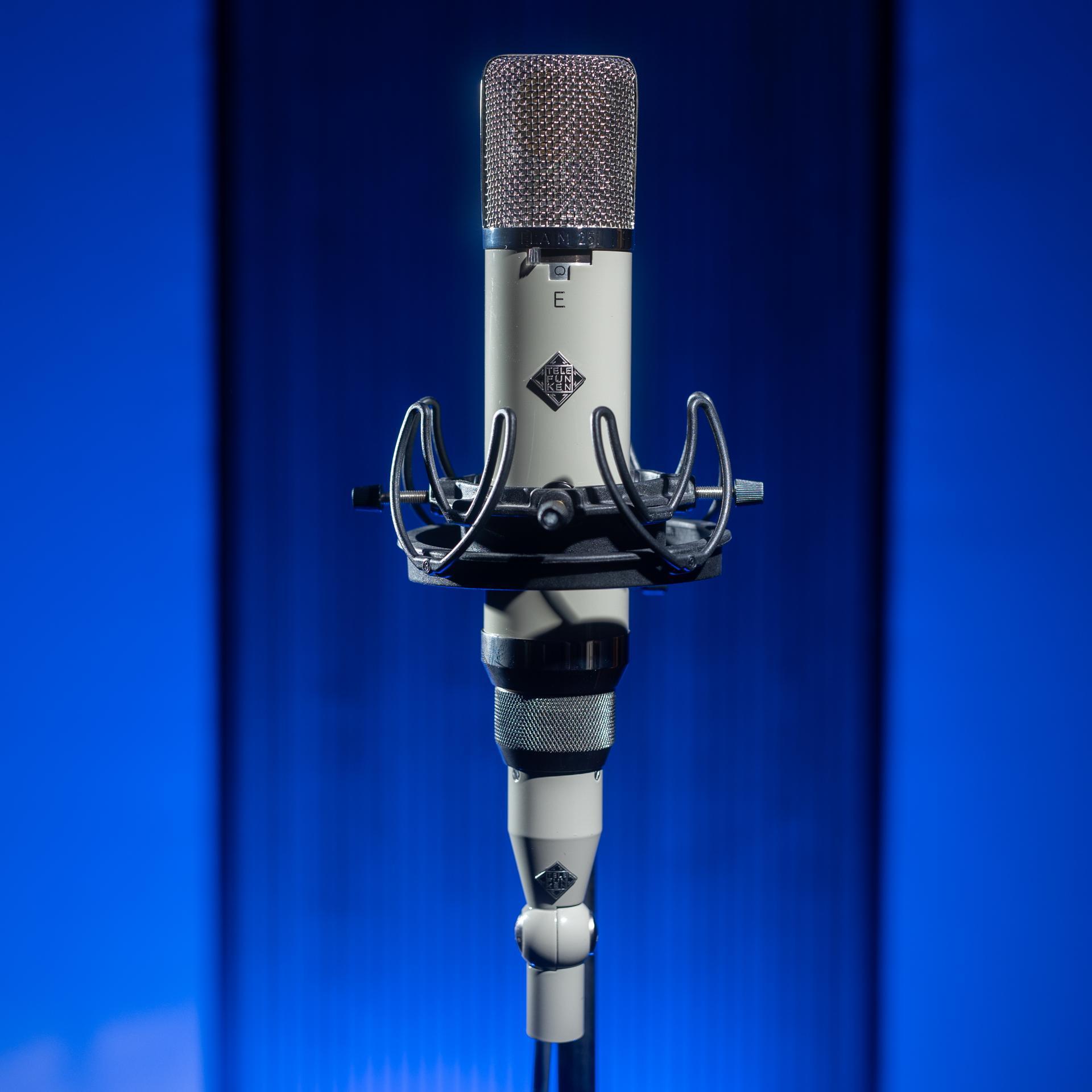 Telefunken 251E (2)
