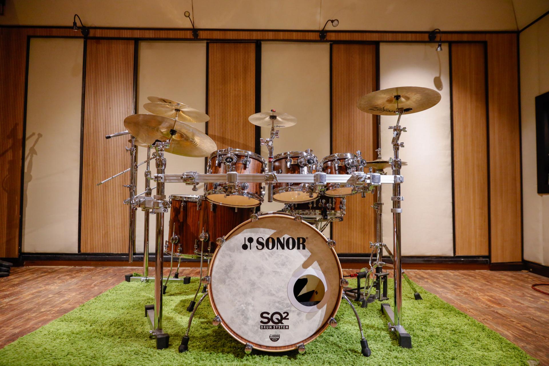 Sonor SQ2 Rosewood Drum Set